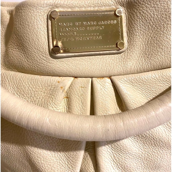 Marc by Marc Jacob’s Elegant cream Shoulder Bag - Picture 5 of 10